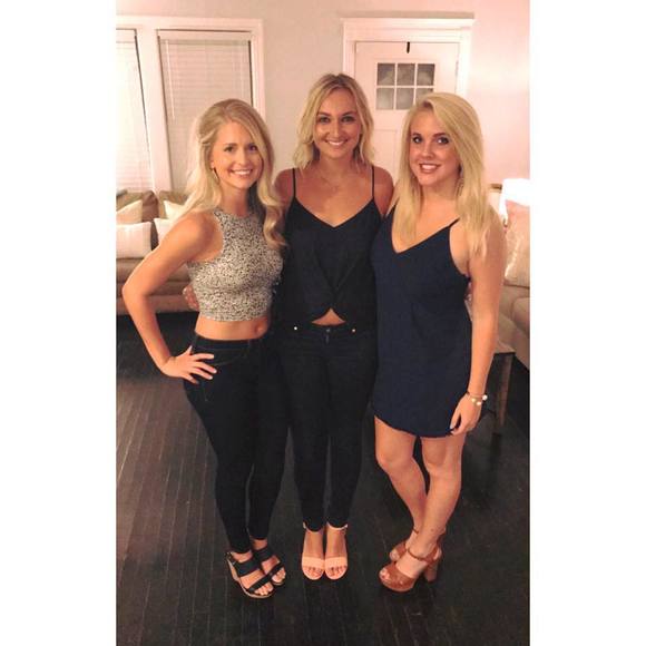 Meet your Posher, Samantha - Picture 1 of 1